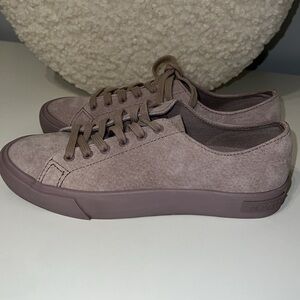 SEAVEES Wilder Suede Sneaker Lace Up Size 7 Purple Haze Used